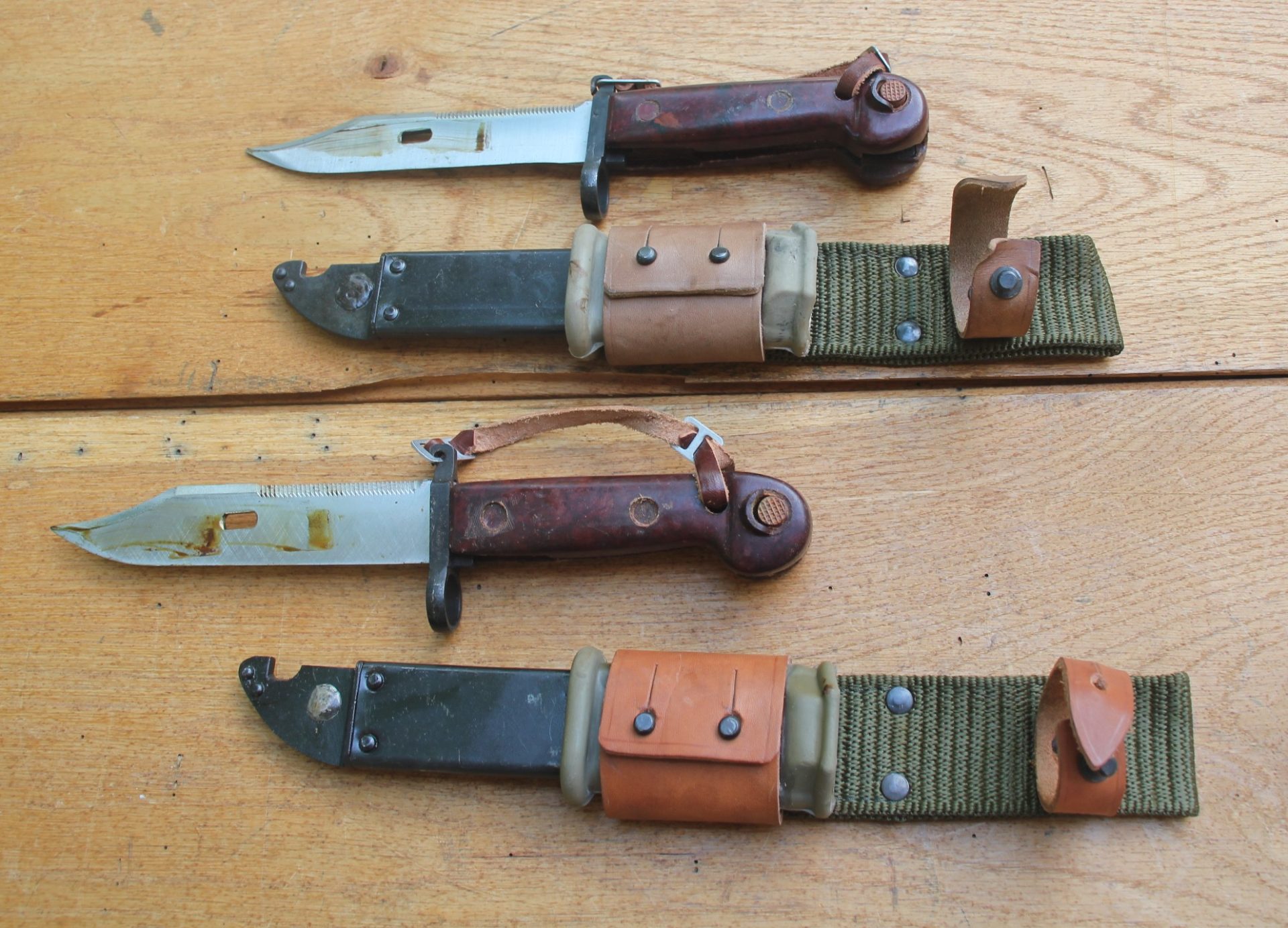 Romanian BakeLite PSL FPK Type 1 Bayonet w/Scabbard NOS
