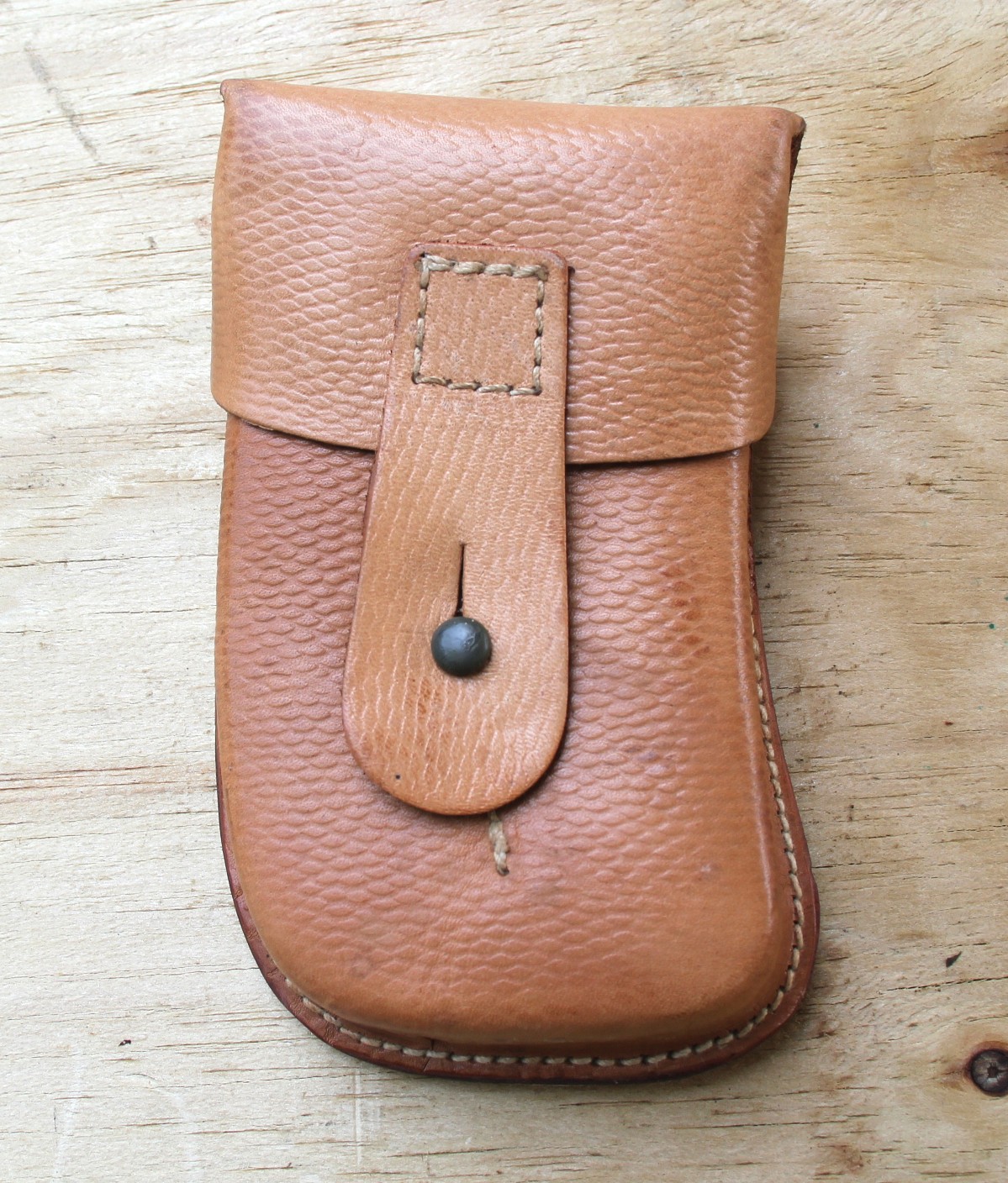 VZ-61 Skorpion Leather Magazine Pouch NOS